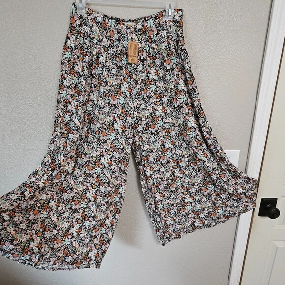 Natural Life brand wide leg flowy pant - Picture 1 of 8